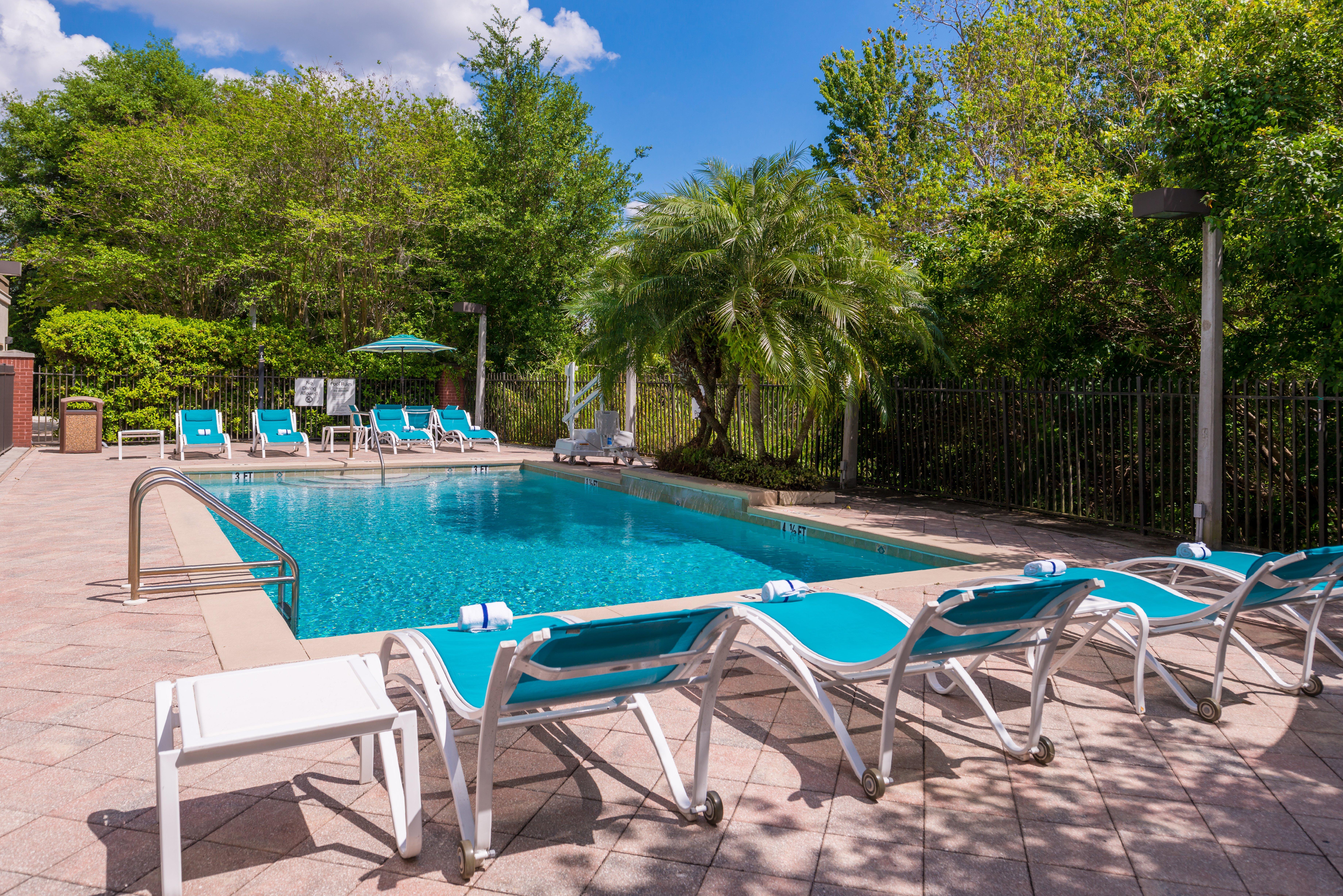 Holiday Inn Express Hotel & Suites Tampa-Anderson Road-Veterans Exp By Ihg West Chase Eksteriør bilde